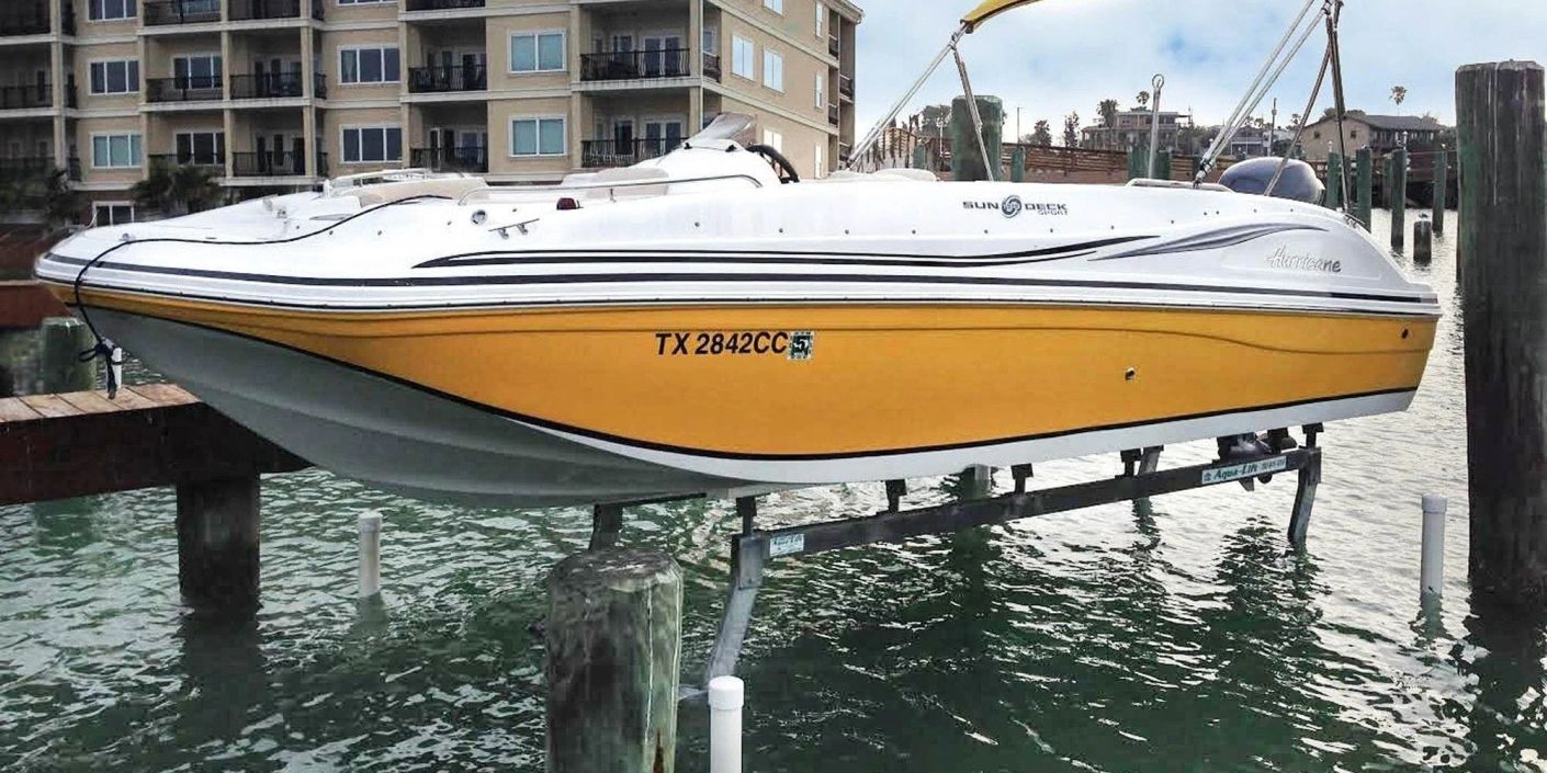 Boat Lift | Aqua-Lift, Inc.